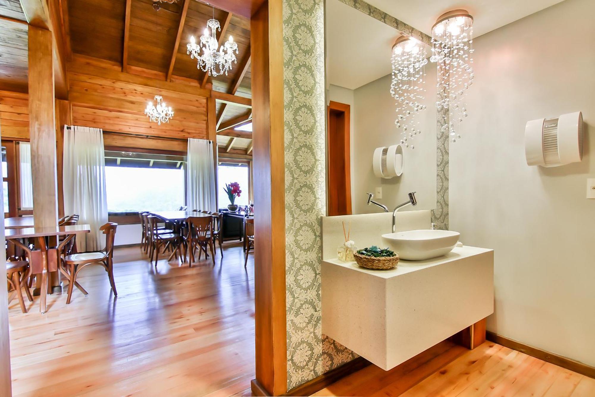 Corvo Branco Estalagem Hotel อูรูบิซิ ภายนอก รูปภาพ