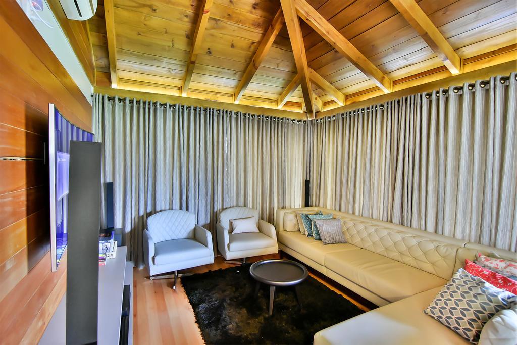 Corvo Branco Estalagem Hotel อูรูบิซิ ภายนอก รูปภาพ